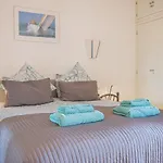 6 Centeanes - Clifftop Apartment, Sea Views And St Carvoeiro (Lagoa)