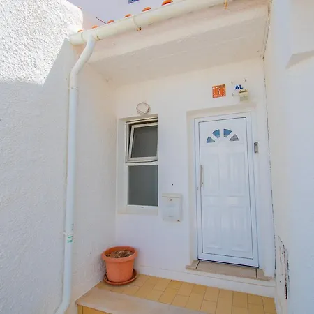 Apartman 6 Centeanes - Clifftop Apartment, Sea Views And St Carvoeiro